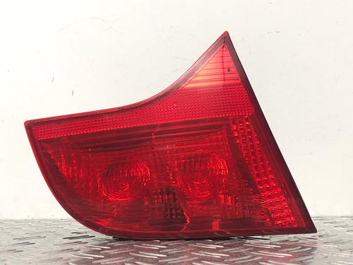 Venstre baglygte bagklap AUDI A4 B7 (8EC) 2.0 TDI (136 hp) 29036913