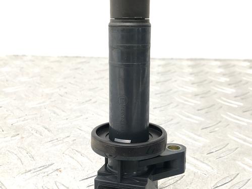 Used Ignition coil TOYOTA YARIS (_P9_) 1.0 VVT-i (KSP90_, KSP90R) (69 hp) 29221257