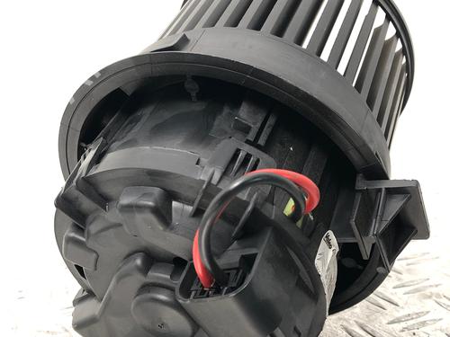 Heater blower motor PEUGEOT 2008 I (CU_) 1.2 THP 110 / PureTech 110 | BP29035279M62 