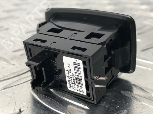 Switch BMW 1 (F20) 116 d | BP29031613I30 