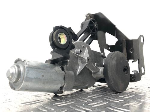 Used Rear wiper motor BMW 5 Touring (E61) 525 d (177 hp) 29030582