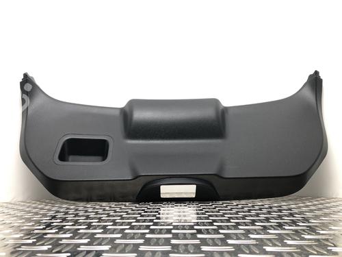 Used Tailgate trim FORD FIESTA VI (CB1, CCN) 1.25 (82 hp) 32190605