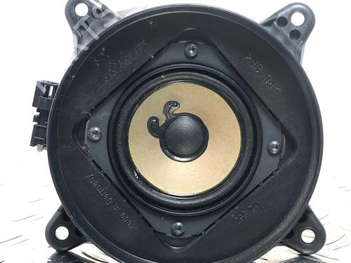 Used Speaker MERCEDES-BENZ S-CLASS Coupe (C215) CL 600 (215.376) (500 hp) 30787302