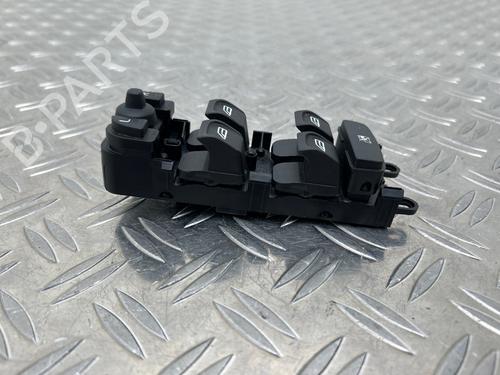 Left front window switch VOLVO V70 III (135) 2.0 | BP39149813I27 - Image 2