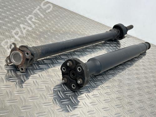 Arbre de transmission Arbre de transmission BMW 3 (E90) 318 i (143 hp) 33242929 33242929