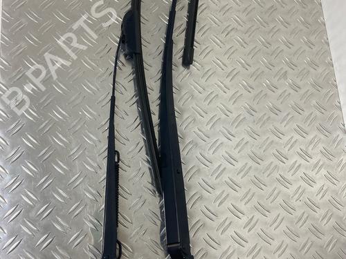 Used Front windshield wiper arm KIA PICANTO II (TA) 1.2 (85 hp) 29033887