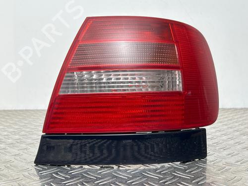 Used Right taillight Right taillight AUDI A4 B5 (8D2) 1.8 (125 hp) 39929940 39929940