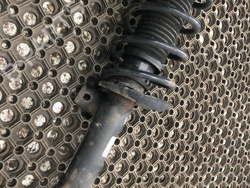 Venstre fortil støddæmper VW GOLF V Variant (1K5) 1.4 TSI | BP29433280M16 