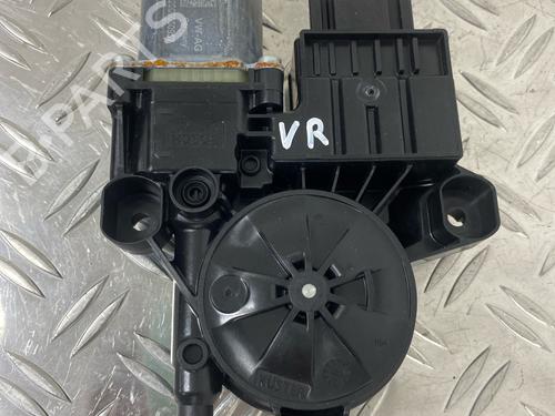 Used Right front window motor SEAT IBIZA V (KJ1, KJG) 1.0 TSI (95 hp) 29033958