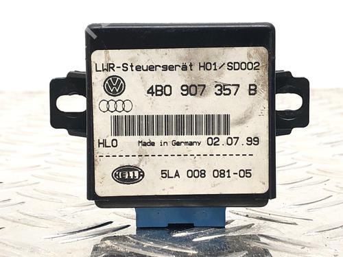 Used Electronic module AUDI A8 D2 (4D2, 4D8) S8 quattro (340 hp) 31297780