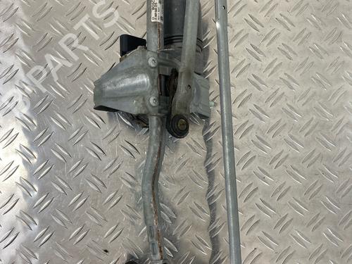 Used Front wiper motor VW TOURAN (1T3) 1.2 TSI (105 hp) 29033013