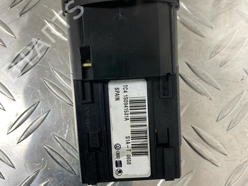 Headlight switch VW UP! (121, 122, BL1, BL2, BL3, 123) 1.0 | BP29034806I24 