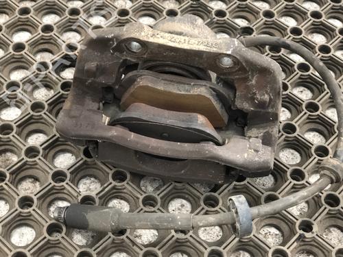 Højre bremsekaliber foran PEUGEOT 2008 I (CU_) 1.2 THP 110 / PureTech 110 (110 hp) 29036125