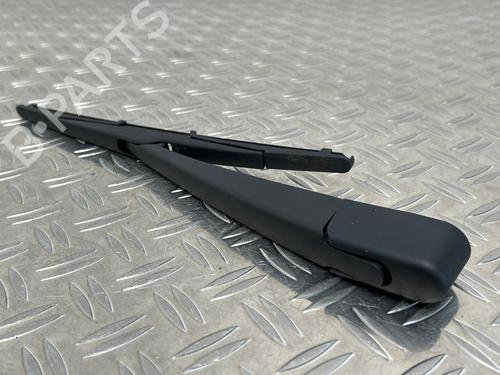Used Rear windshield wiper arm Rear windshield wiper arm 36846040 36846040