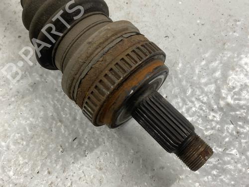 Right rear driveshaft BMW 1 Convertible (E88) 118 i | BP29037981M41 