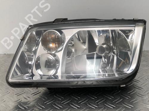 Phare gauche VW BORA I (1J2) 1.4 16V (75 hp) 29032936
