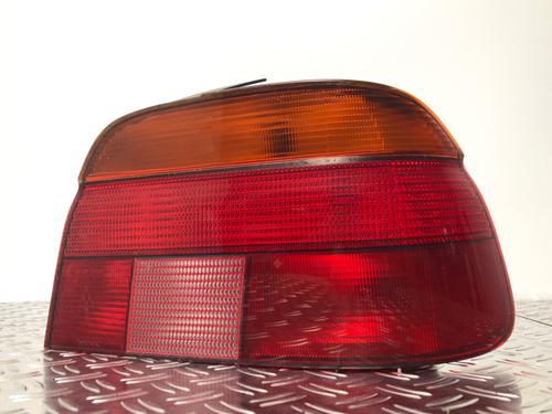 Used Right taillight BMW 5 (E39) 528 i (193 hp) 29632659