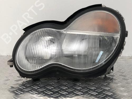 Faro izquierdo MERCEDES-BENZ C-CLASS (W203) C 220 CDI (203.006) (136 hp) 29032212