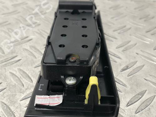 Switch TOYOTA COROLLA Verso (ZER_, ZZE12_, R1_) 2.2 D-4D (AUR10_, AUR10R) | BP29035812I30 