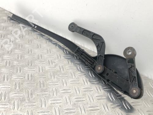 Front windshield wiper arm BMW 5 (E39) 520 i | BP29036504C143 