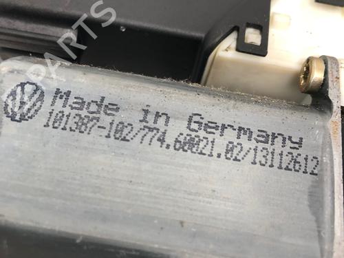 Left front window motor SEAT LEON (1M1) 1.6 16 V | BP29033763E21 