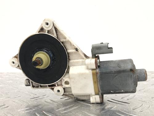 Motore alzacristalli posteriore sinistro NISSAN MICRA C+C III (K12) 1.4 16V (88 hp) 29564563