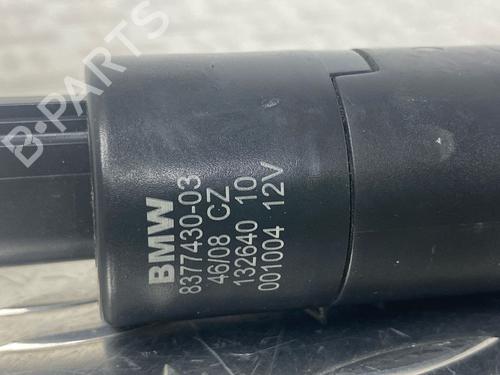 Washer pump BMW 3 Coupe (E92) 320 i | BP29031424E24 