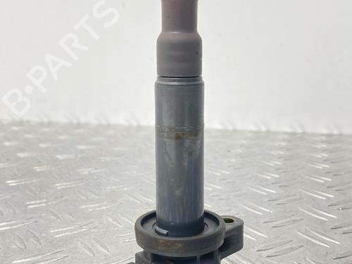 Used Ignition coil TOYOTA YARIS (_P1_) 1.0 (SCP10_, SCP10R) (68 hp) 29034403