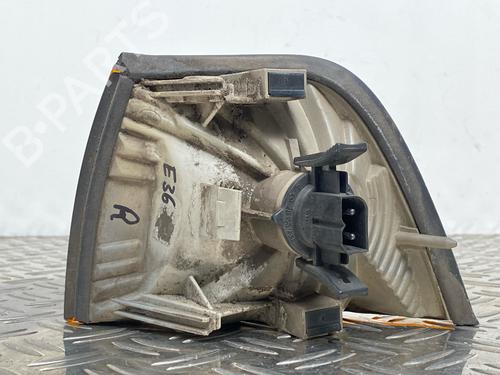 Right front indicator BMW 3 Compact (E36) 316 g | BP32442344C33