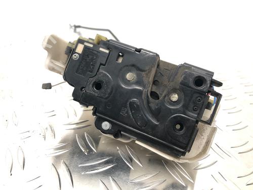 Front left lock VW TRANSPORTER T5 Bus (7HB, 7HJ, 7EB, 7EJ) 2.5 TDI | BP29632650C98 