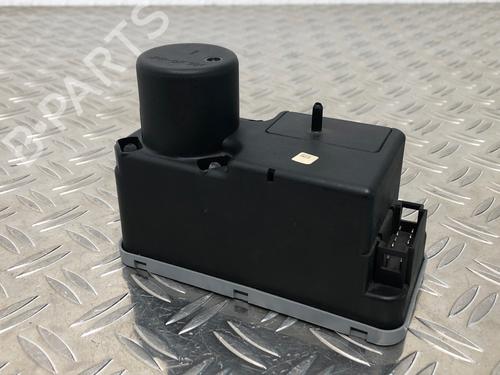 Used Central lock pump Central lock pump VW GOLF III Van (1H1) 1.8 (75 hp) 39917210 39917210