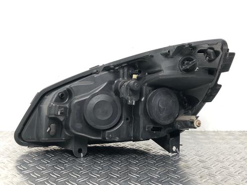 Right headlight RENAULT SCÉNIC II (JM0/1_) 1.6 | BP29035844C29 