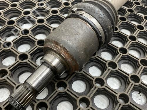 Left front driveshaft FORD KA (RU8) 1.2 | BP29031975M38 