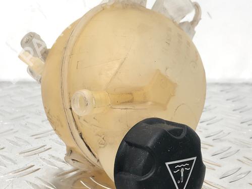 Used Expansion tank PEUGEOT 207 (WA_, WC_) 1.6 16V VTi (120 hp) 30180614