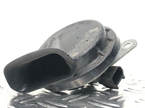 Used Horn OPEL VECTRA B Hatchback (J96) 1.6 i 16V (F68) (101 hp) 29036049