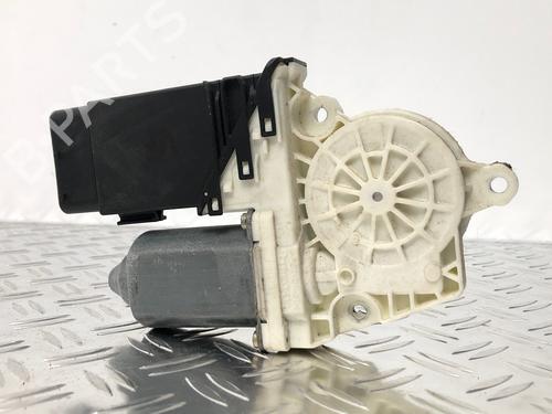 Right front window motor VW GOLF IV (1J1) 1.6 | BP30304686E20