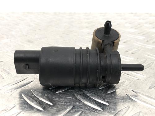 Washer pump VW POLO IV (9N_, 9A_) 1.2 | BP29037723E24 