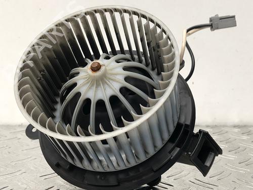 Used Heater blower motor OPEL ASTRA J Sports Tourer (P10) 1.7 CDTI (35) (125 hp) 29053951