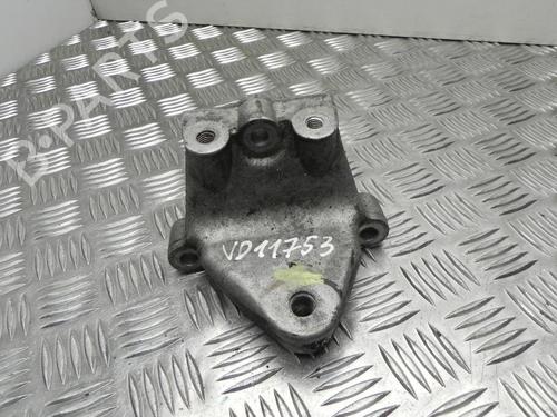 Used Support RENAULT LAGUNA II Grandtour (KG0/1_) 2.0 16V (KG03, KG0Z, KG0T, KG1Y) (170 hp) 28916254
