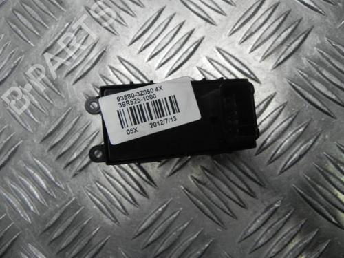 Switch HYUNDAI i40 I CW (VF) 1.7 CRDi | BP37578135I30 - Image 2