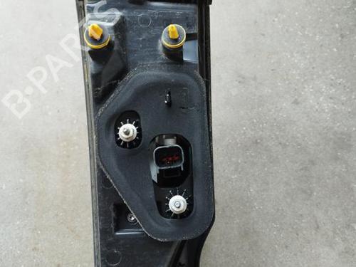 Centralt baglys LAND ROVER RANGE ROVER VELAR (L560) 2.0 P250 Si4 4x4 | BP38967488I39 - Image 8