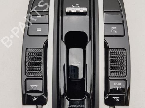 Used Interior roof light PORSCHE PANAMERA (971) 3.0 (97AAA1, 97BAA1) (330 hp) 28940833