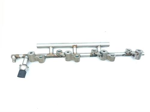 Injection rail BENTLEY BENTAYGA (4V1) 6.0 | BP37239953M98 - Image 2