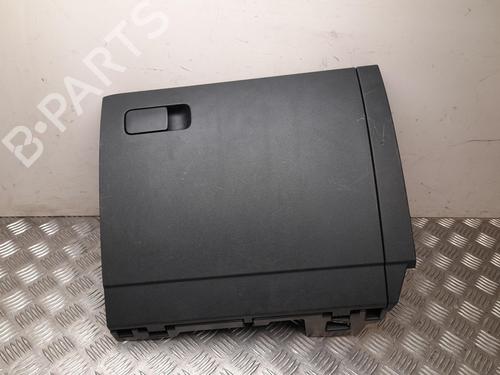 Used Glove box VW TOURAN (5T1) 2.0 TDI (110 hp) 28925529