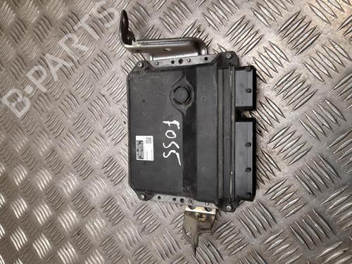 engine-control-unit-ecu-toyota-prius-_w3_-2008-2009-2010-2011-2012-2013-2014-2015-2016-37548611 main image