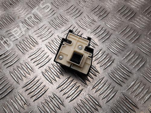 Warning switch TOYOTA PRIUS PLUS (_W4_) 1.8 Hybrid (ZVW40W, ZVW41W) | BP28942866I22 