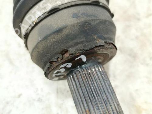 Right front driveshaft MASERATI LEVANTE SUV (M161) 3.0 Q4 | BP38997918M39 - Image 2
