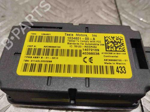 Elektronisk modul TESLA MODEL S (5YJS) P85 | BP28940312M83 