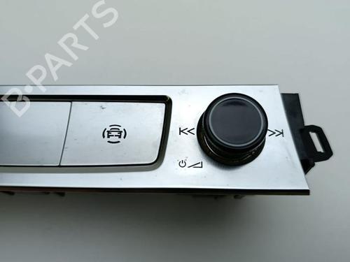 Switch AUDI E-TRON (GEN) 55 quattro | BP28924522I30 