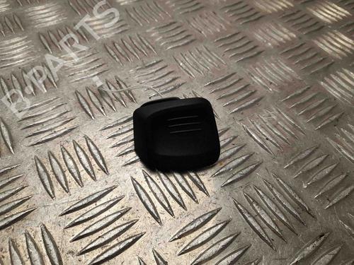 Used Steering wheel controls VW ARTEON (3H7, 3H8) 2.0 TDI (150 hp) 28911125